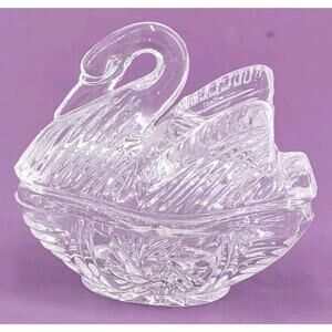 VINTAGE Clear Lead Crystal Glass Swan Trinket Box Dish Covered Candy Ring Holder
